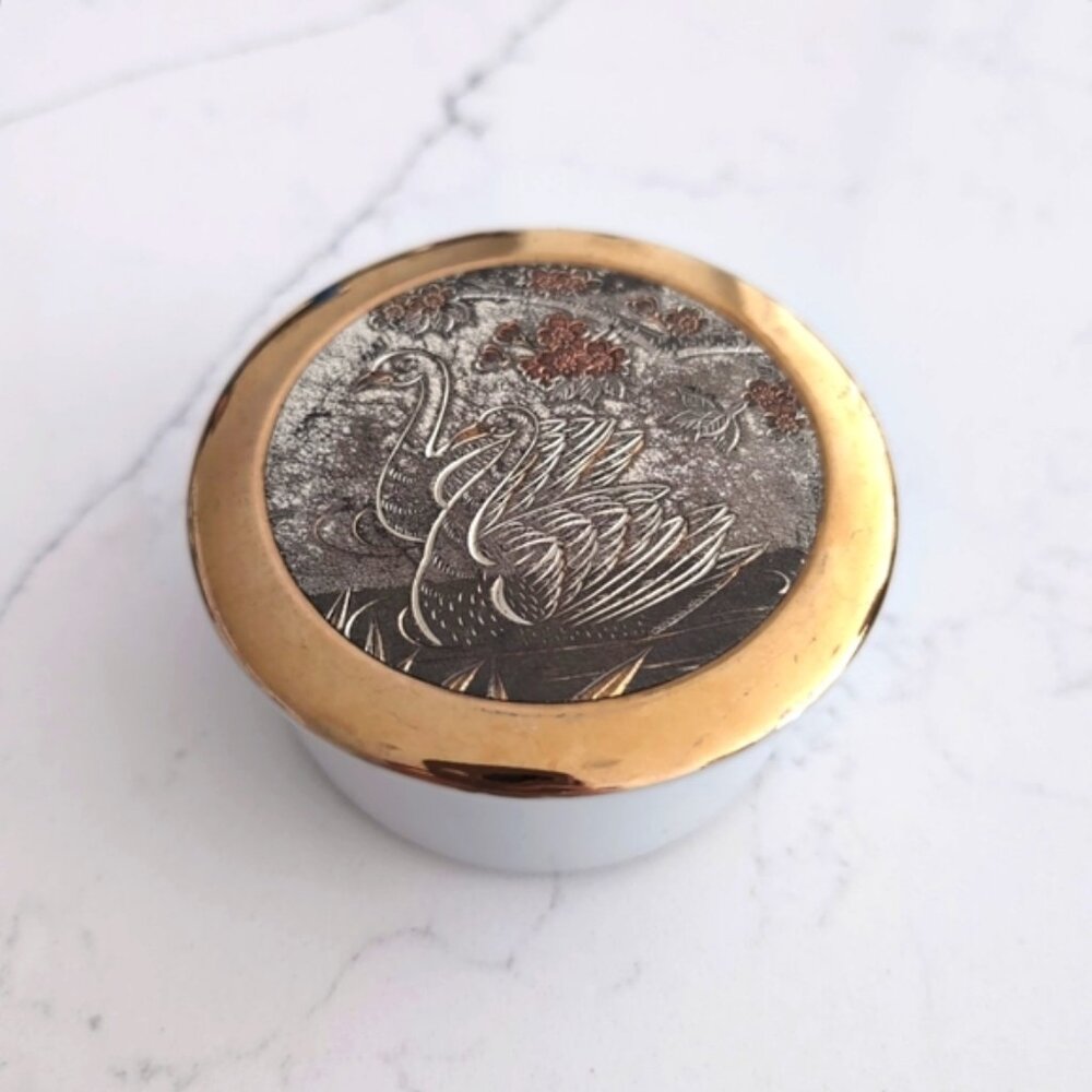 Vintage Japan The Art of Chokin 24k Gold Edged Trinket Box Swans Swimming